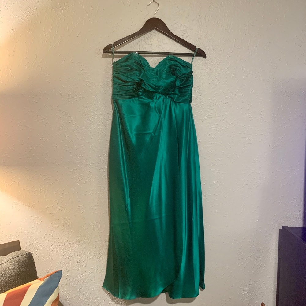 Green Strapless Formal Dress